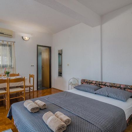 Apartments Bahar Krk Krk Town Zewnętrze zdjęcie